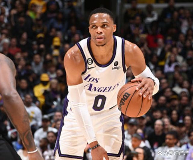 开云-浓眉哥迎来五赛季高光表现，TL球迷沸腾！的简单介绍